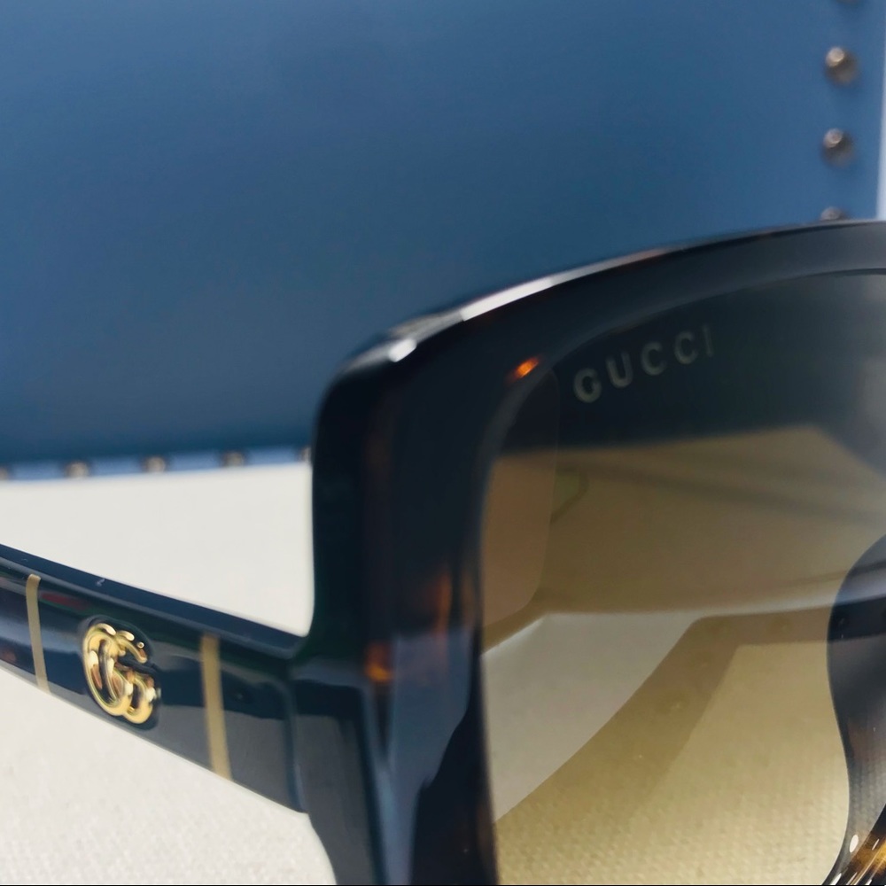 New Authentic Gucci GG0632S 002 Butterfly Sunglasses - Picture 11 of 12